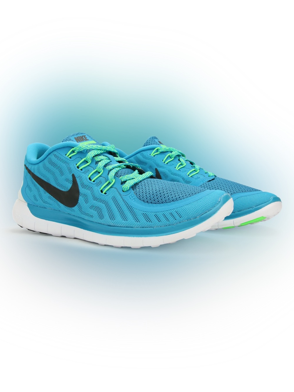 Nike Free 5.0 in Lagoon Blue, Size 9